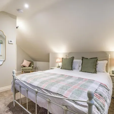 2 Bed In Oc-p34012 * Castleton (North Yorkshire)