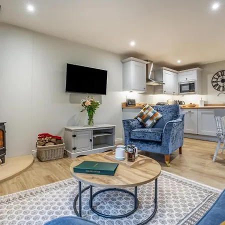 2 Bed In Oc-p34012