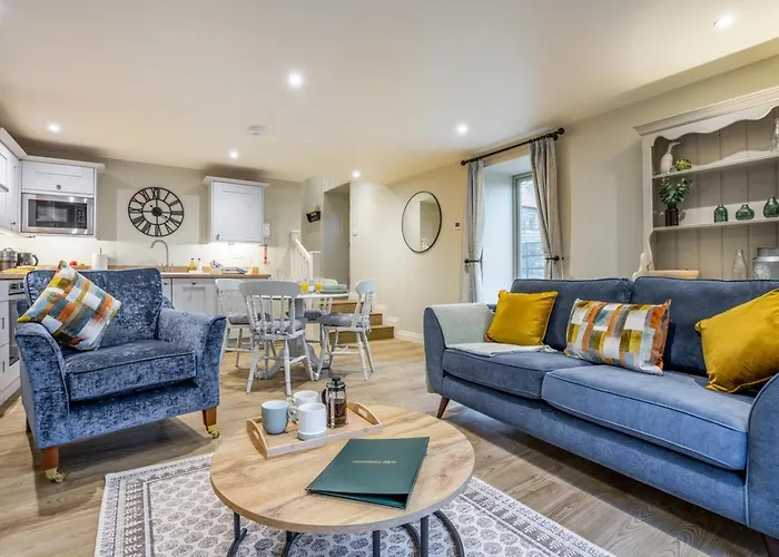 2 Bed In Oc-p34012 Holiday home